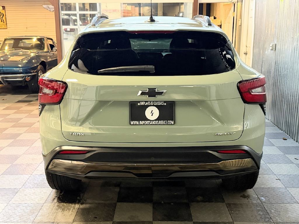 Used 2026 Chevrolet Trax ACTIV w/ Driver Confidence Package image 6