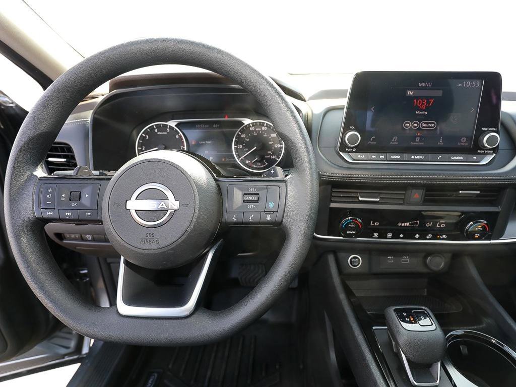 Used 2023 Nissan Rogue SV image 13