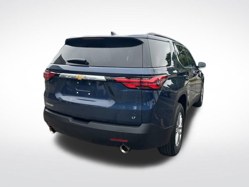 Used 2023 Chevrolet Traverse LT FWD image 6