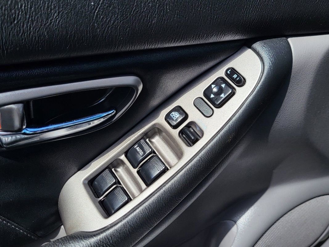 Used 2004 Subaru Baja Turbo image 11