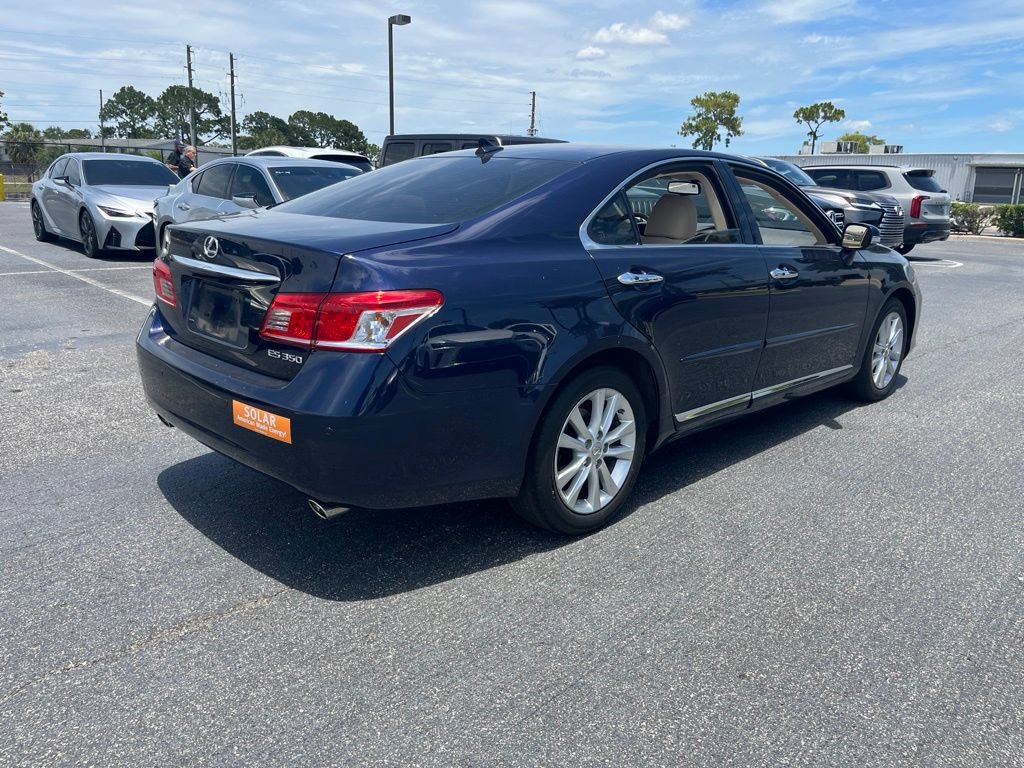 Used 2011 Lexus ES 350 FWD image 6