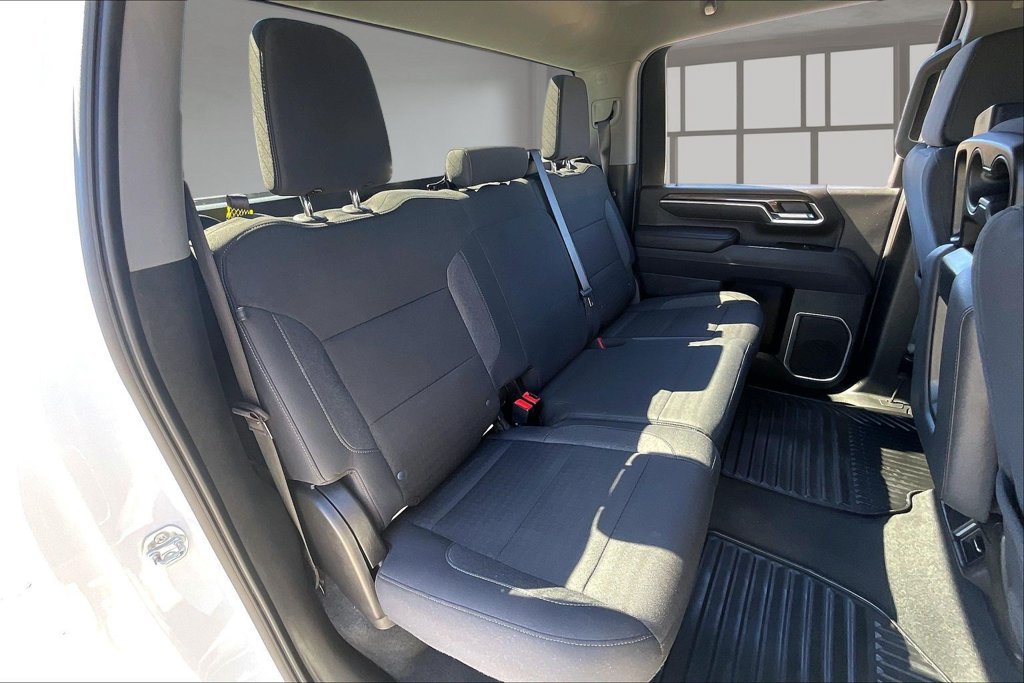 Used 2025 Chevrolet Silverado 2500 LT w/ Convenience Package AWD/4WD image 25