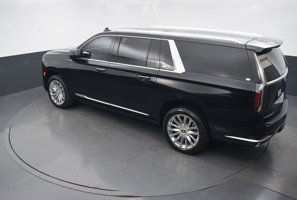 Used 2023 Cadillac Escalade ESV Premium Luxury w/ Performance Package image 46