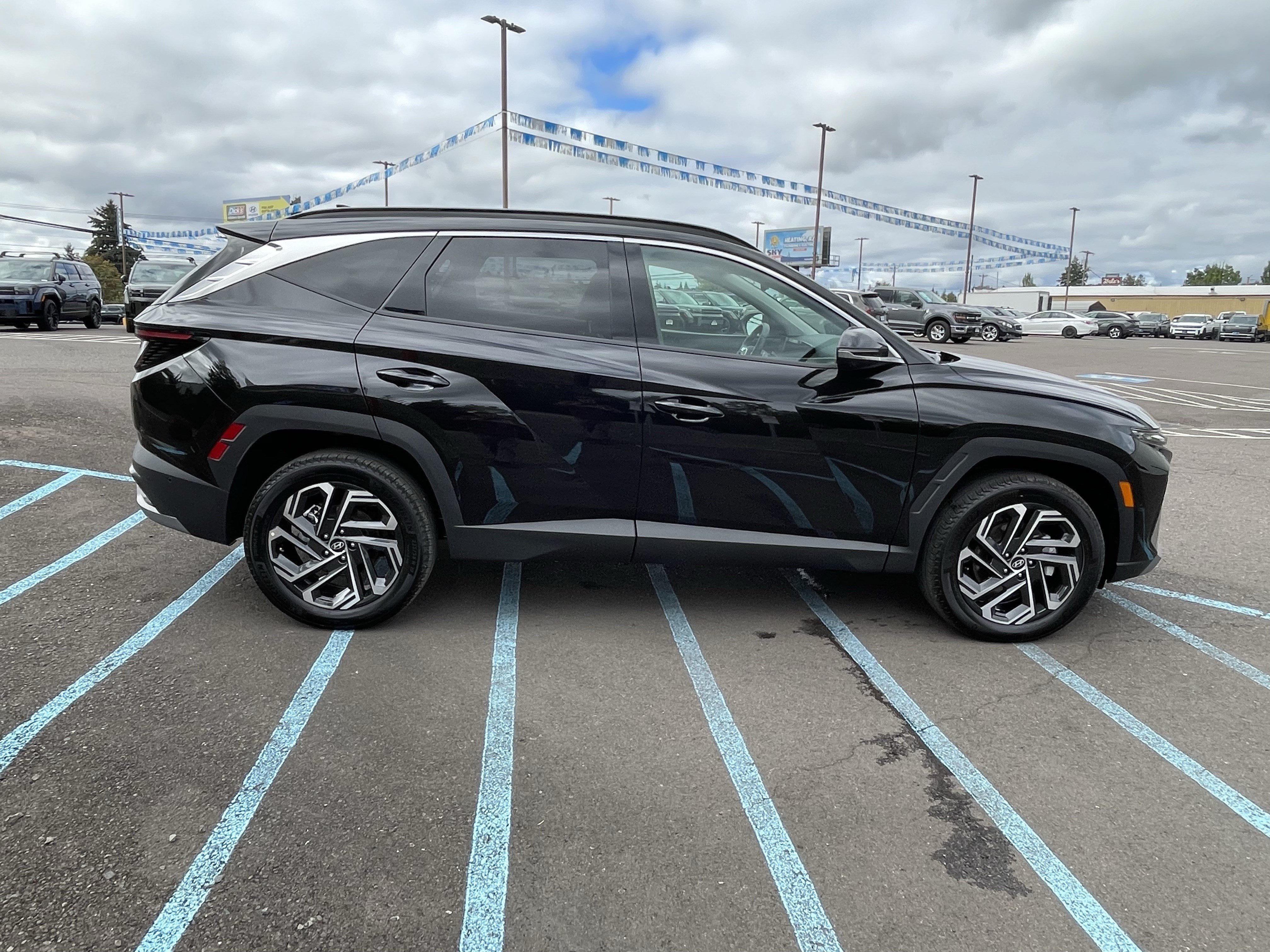 Certified 2026 Hyundai Tucson Limited AWD/4WD image 6