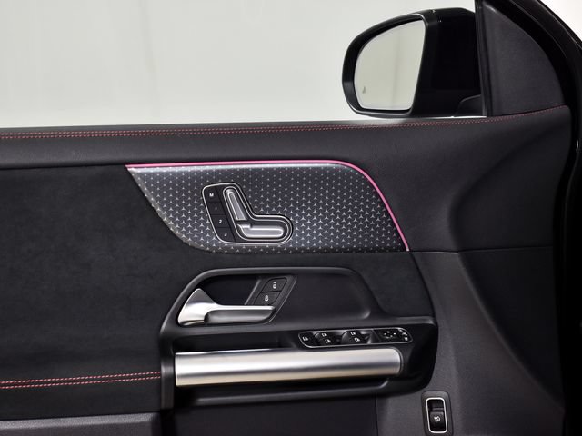 Certified 2024 Mercedes-Benz GLA 250 4MATIC image 19