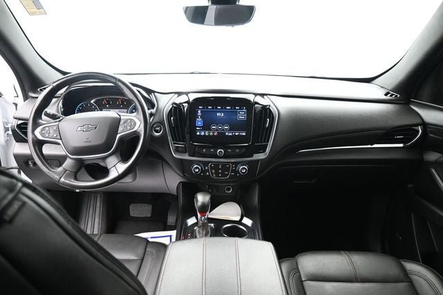 Used 2022 Chevrolet Traverse RS AWD/4WD image 17