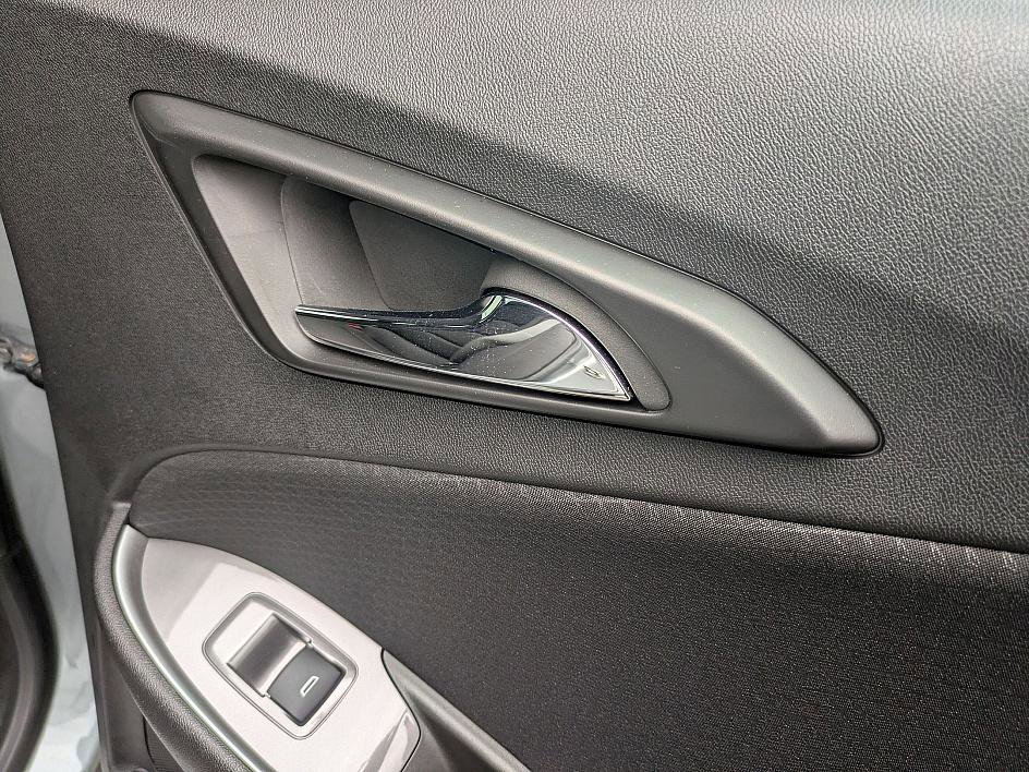 Used 2024 Chevrolet Malibu LT w/ LPO, Floor Liner Package image 31