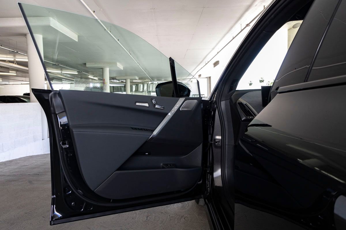 New 2026 BMW iX M70 image 14