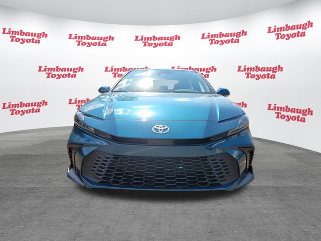 Used 2026 Toyota Camry SE image 13