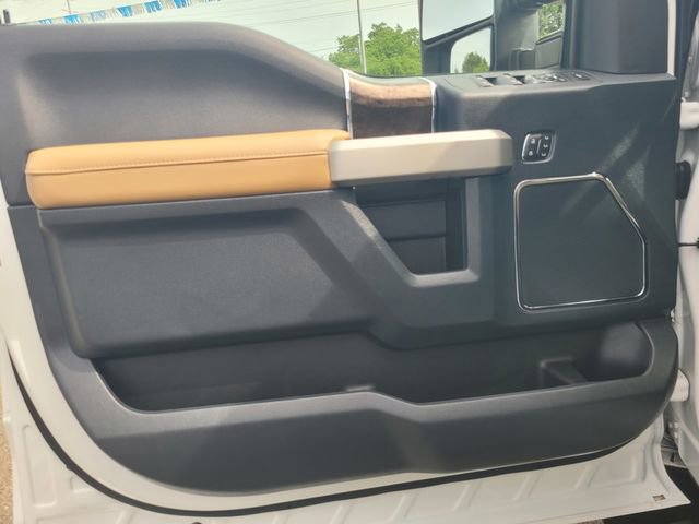 Certified 2022 Ford F250 Lariat w/ Lariat Ultimate Package image 16