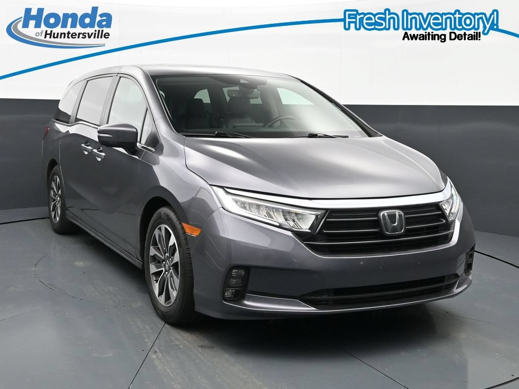 Used 2023 Honda Odyssey EX-L image 3