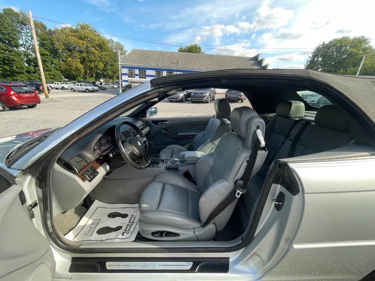 Used 2003 BMW 325Ci Convertible image 16