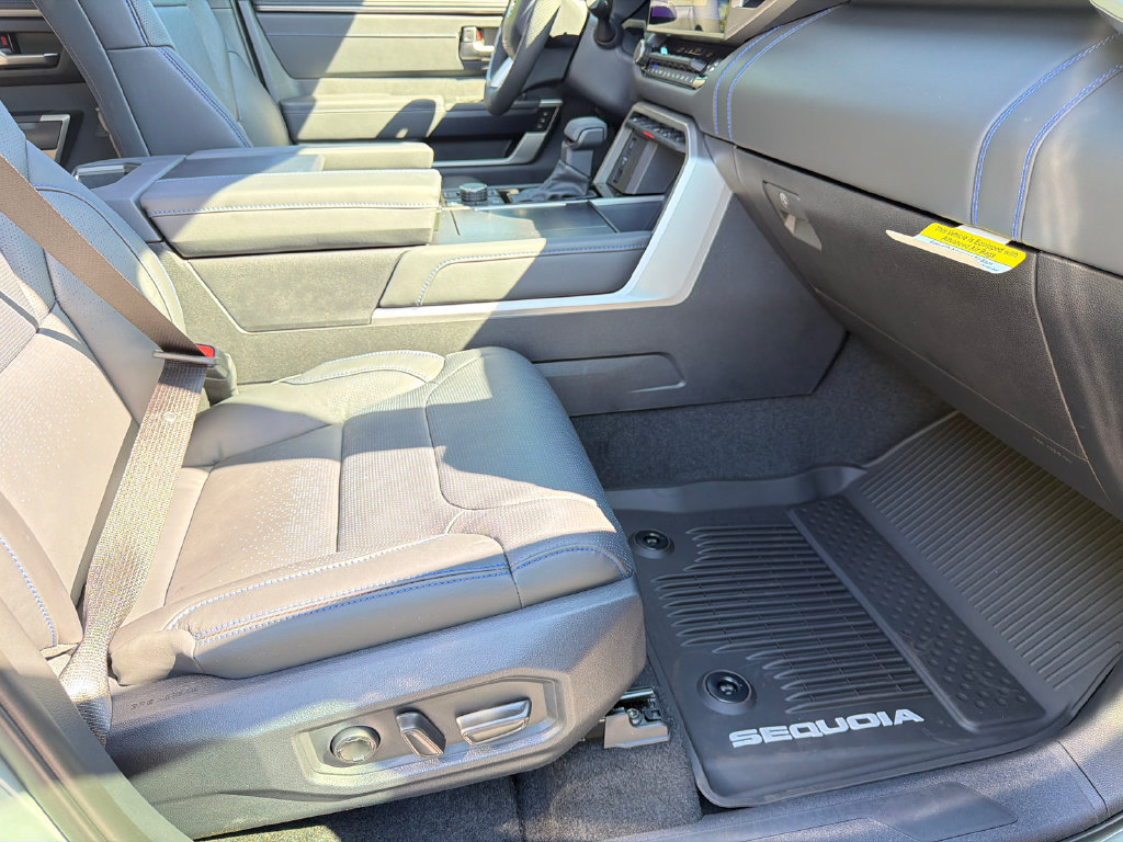 New 2026 Toyota Sequoia Platinum AWD/4WD image 17