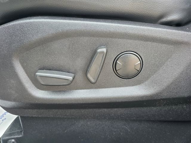 Used 2024 Ford Edge SEL w/ Convenience Package image 5