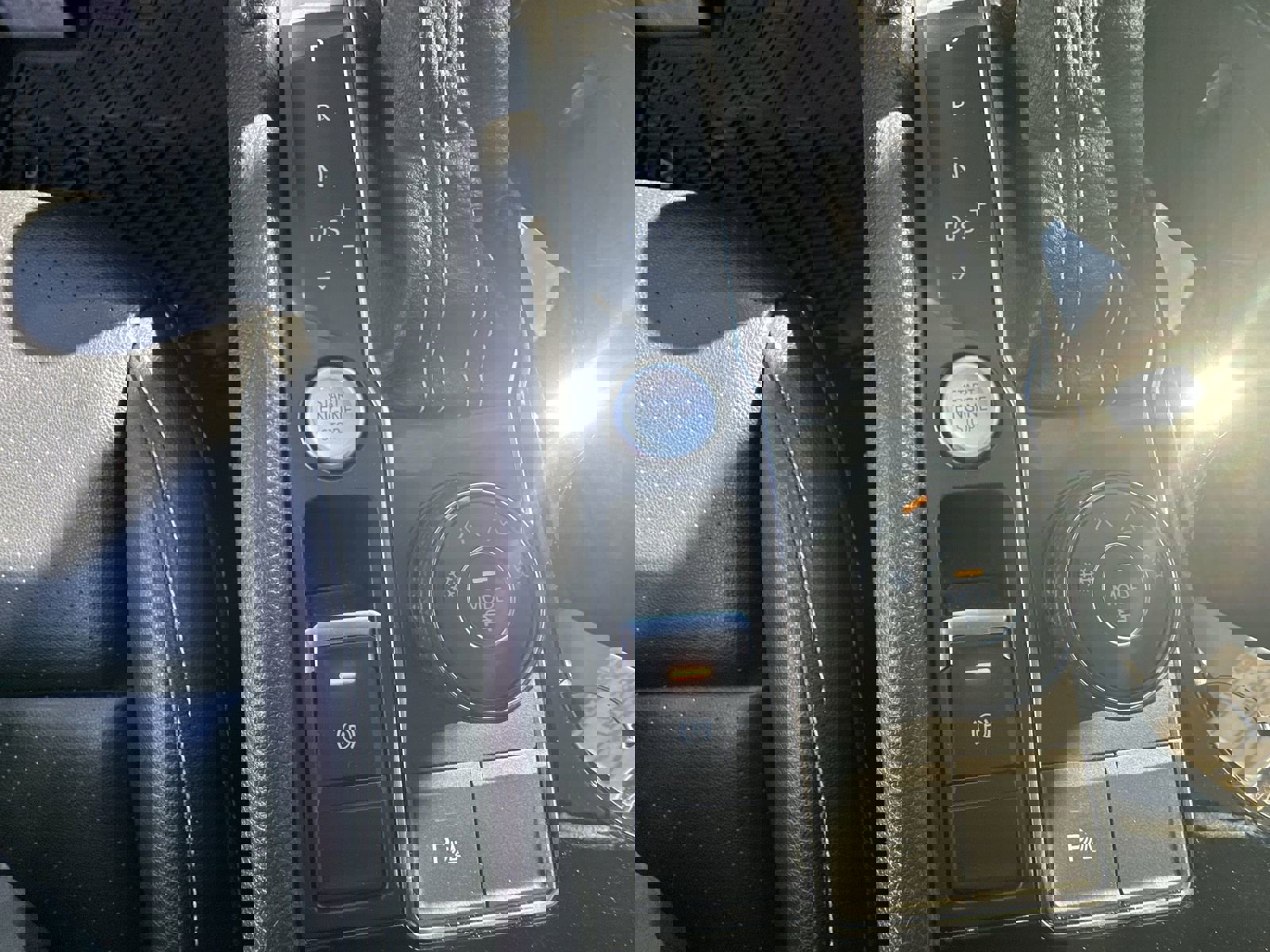 Used 2022 Volkswagen Atlas SEL image 17