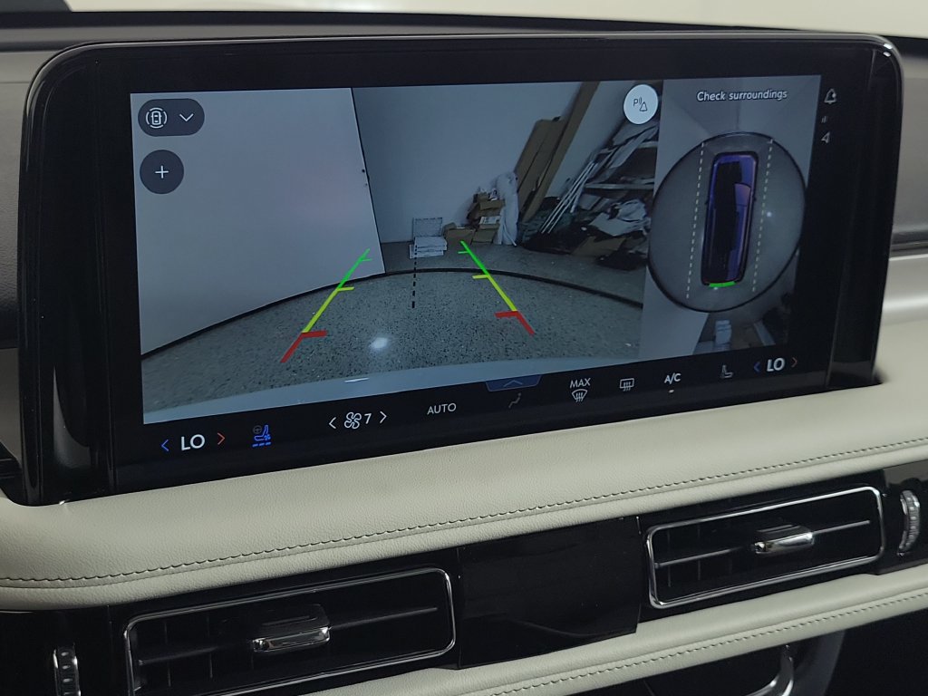 New 2027 Lincoln Aviator Reserve w/ Luxury Package RWD image 26