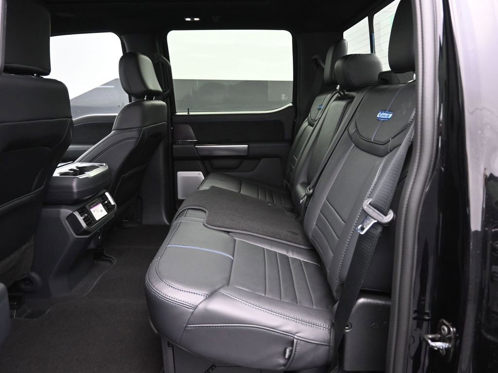 New 2025 Ford F150 Platinum w/ Equipment Group 702A High image 28