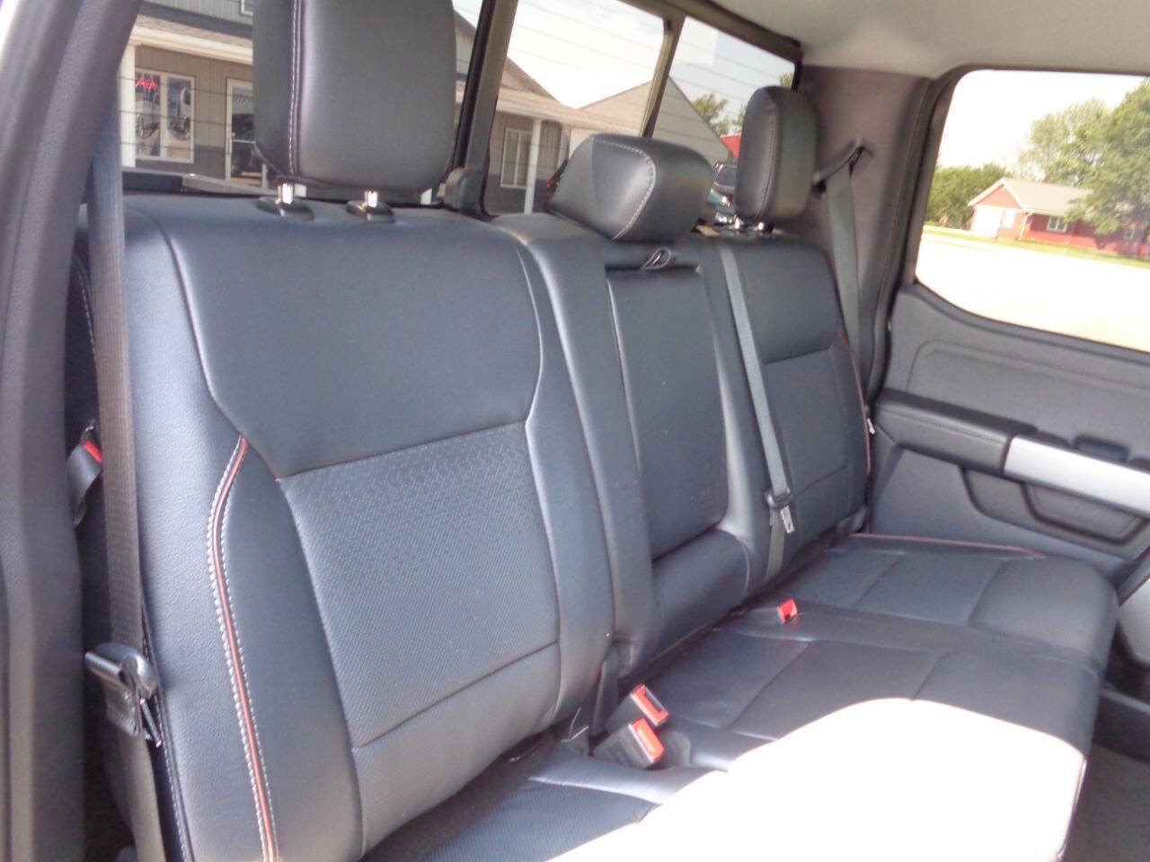 Used 2024 Ford F250 Lariat w/ Chrome Package image 59