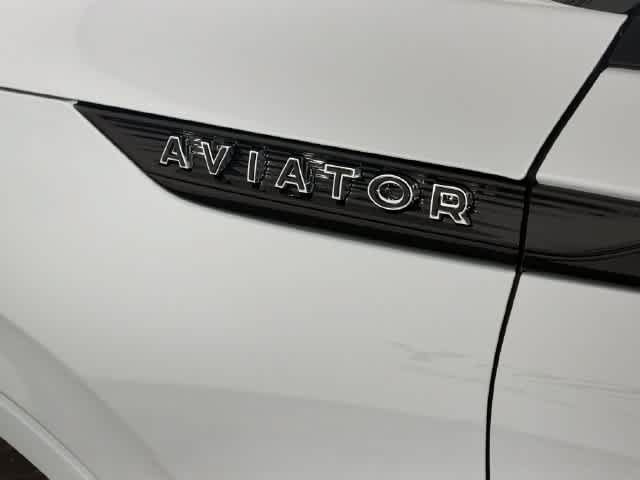 New 2027 Lincoln Aviator Black Label w/ Jet Appearance Package AWD/4WD image 28