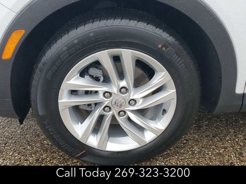 New 2025 Buick Envista Preferred w/ Advanced Safety Package image 31