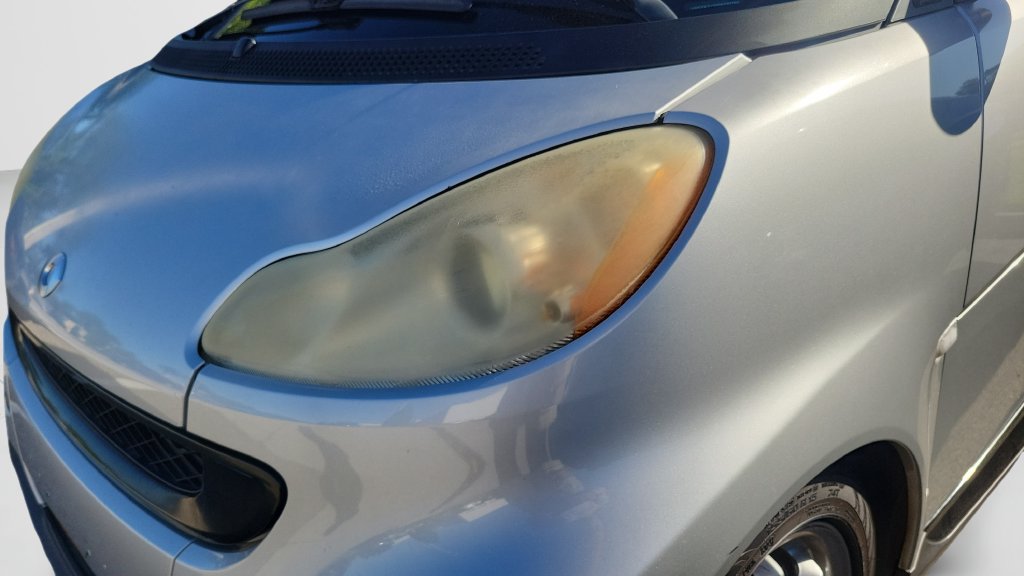 Used 2009 smart fortwo passion RWD image 7