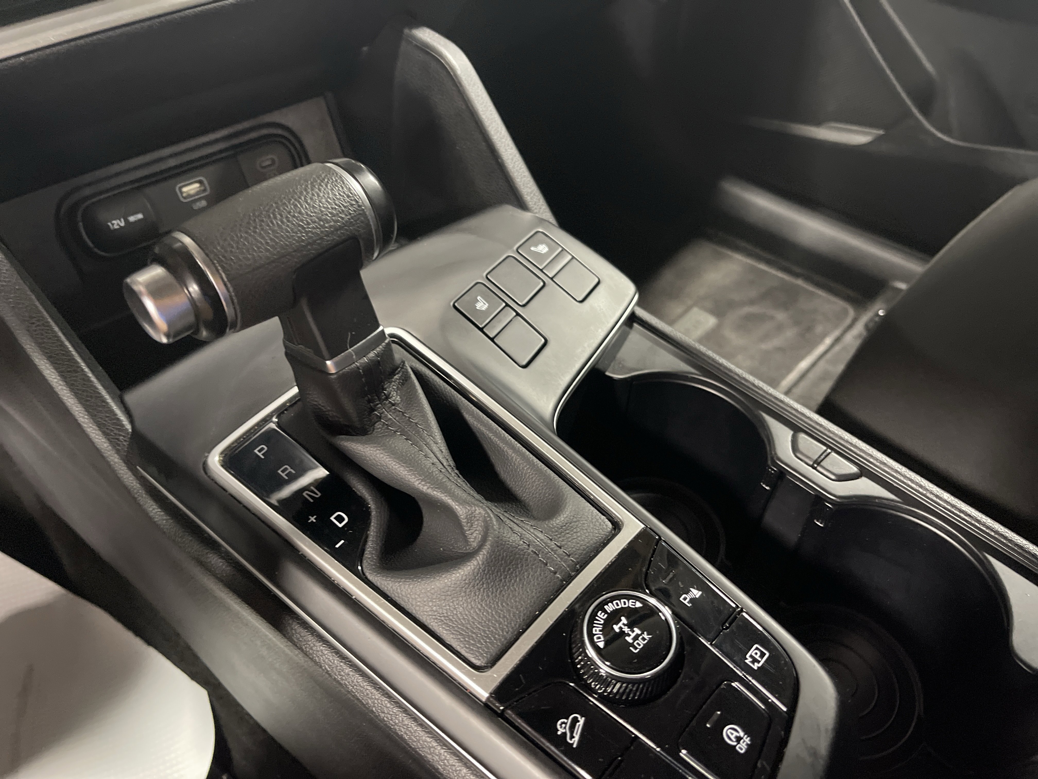 Used 2023 Kia Sportage LX image 23