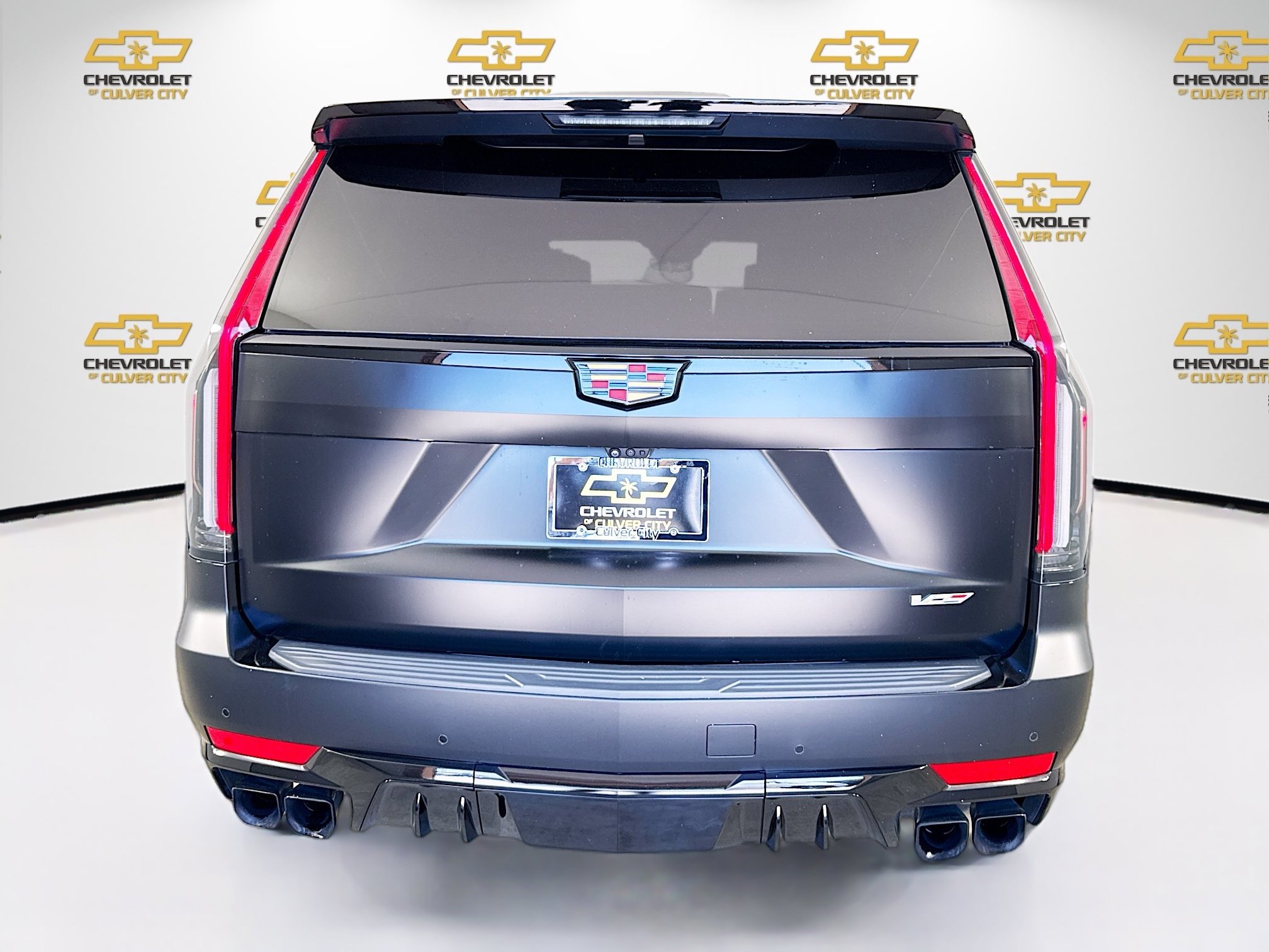 Used 2024 Cadillac Escalade V w/ Heavy-Duty Trailer Package AWD/4WD image 7