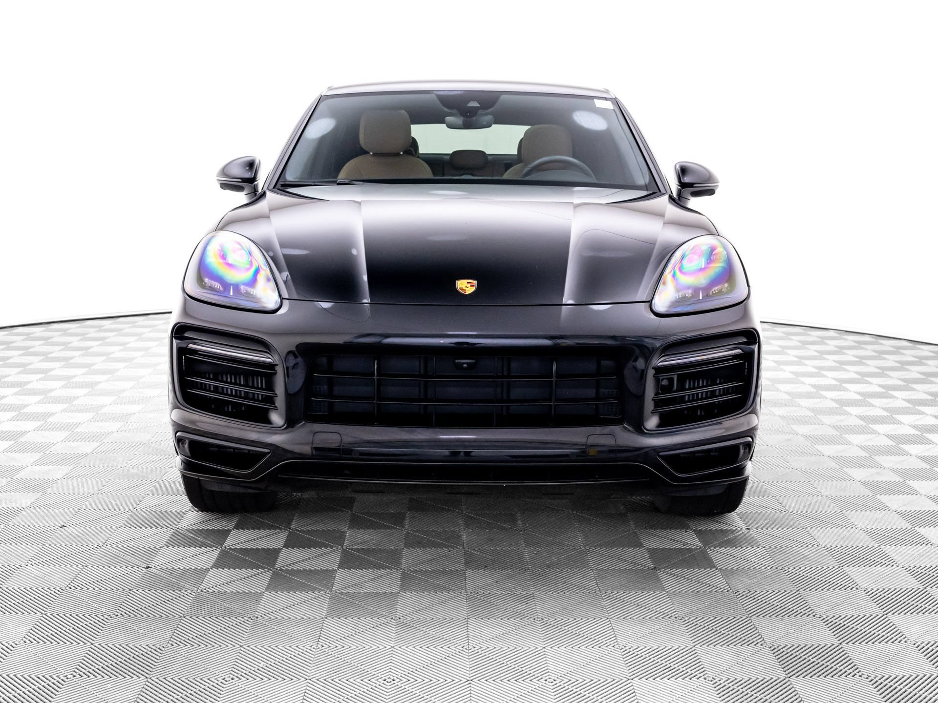 Certified 2023 Porsche Cayenne GTS AWD/4WD image 9