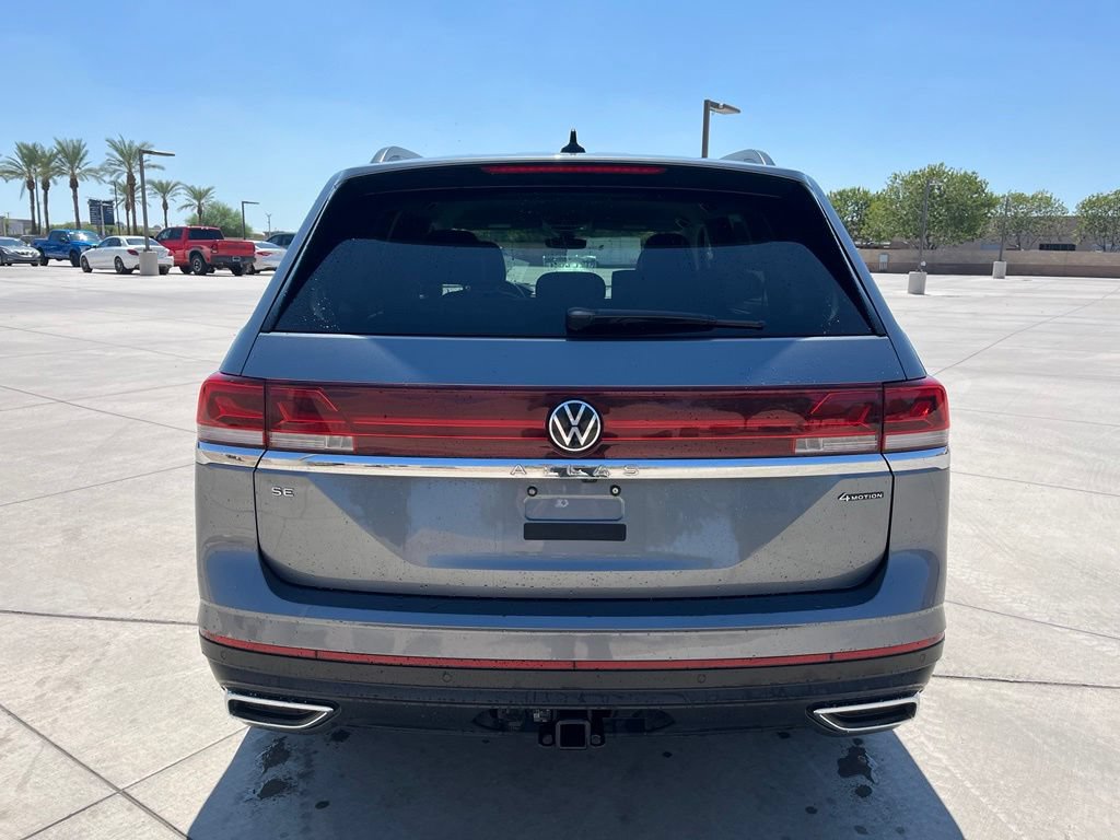 Used 2025 Volkswagen Atlas SE AWD/4WD image 10