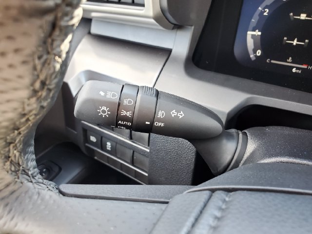 New 2026 Toyota Tacoma TRD Off-Road AWD/4WD image 19