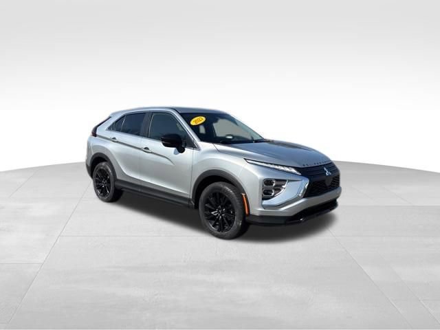 Used 2023 Mitsubishi Eclipse Cross LE image 8