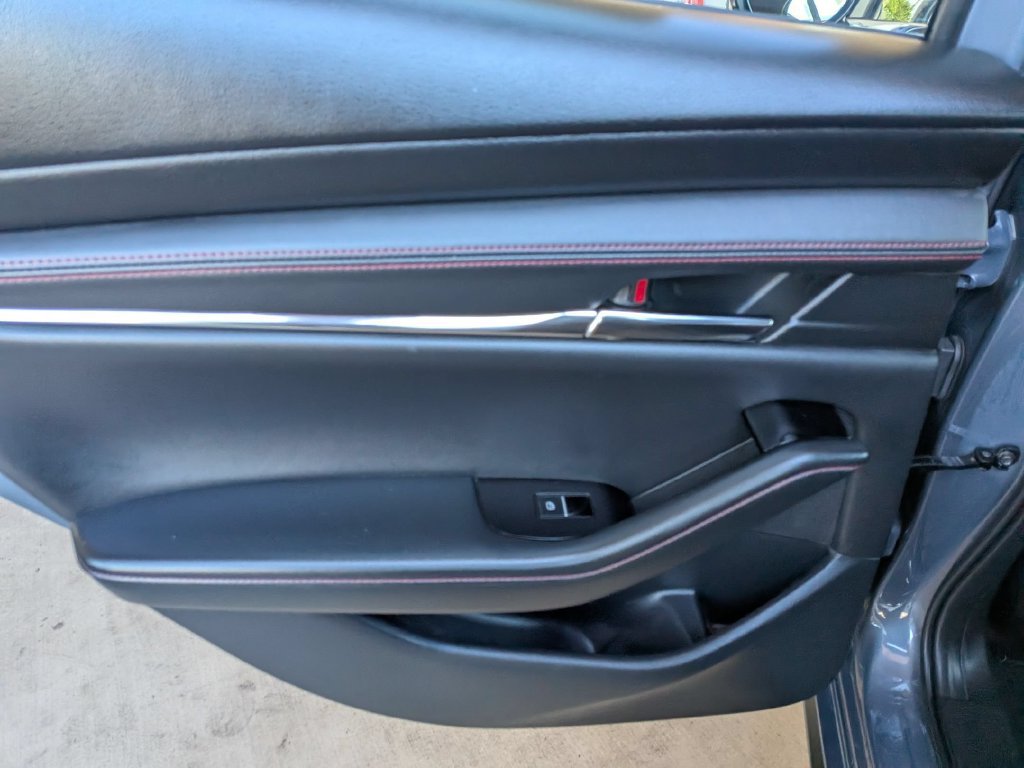 Used 2026 MAZDA MAZDA3 Carbon AWD/4WD image 22