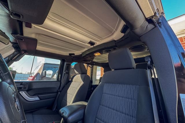 Used 2011 Jeep Wrangler Unlimited Sport image 35