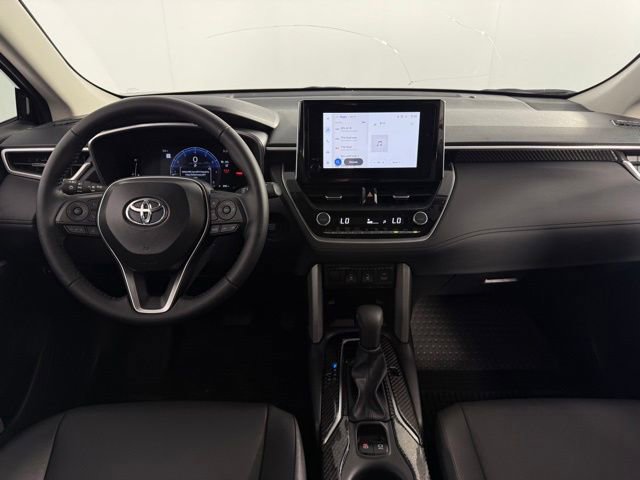 Used 2025 Toyota Corolla Cross XLE w/ Convenience Package image 24