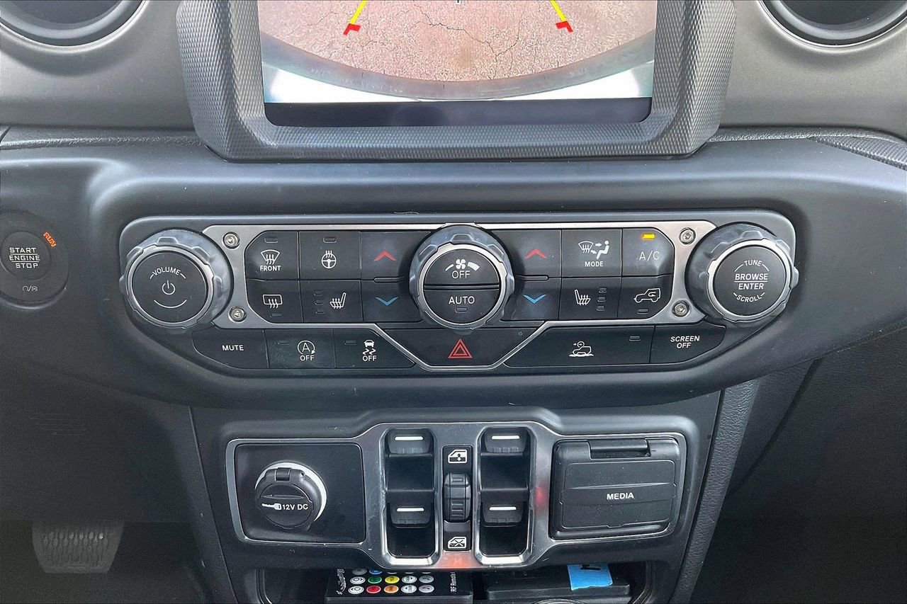 Certified 2022 Jeep Wrangler Sport S w/ Sun And Sound Package image 19