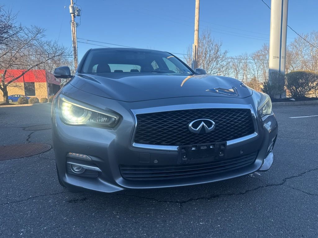 Used 2014 INFINITI Q50 Premium w/ Deluxe Touring Package image 2