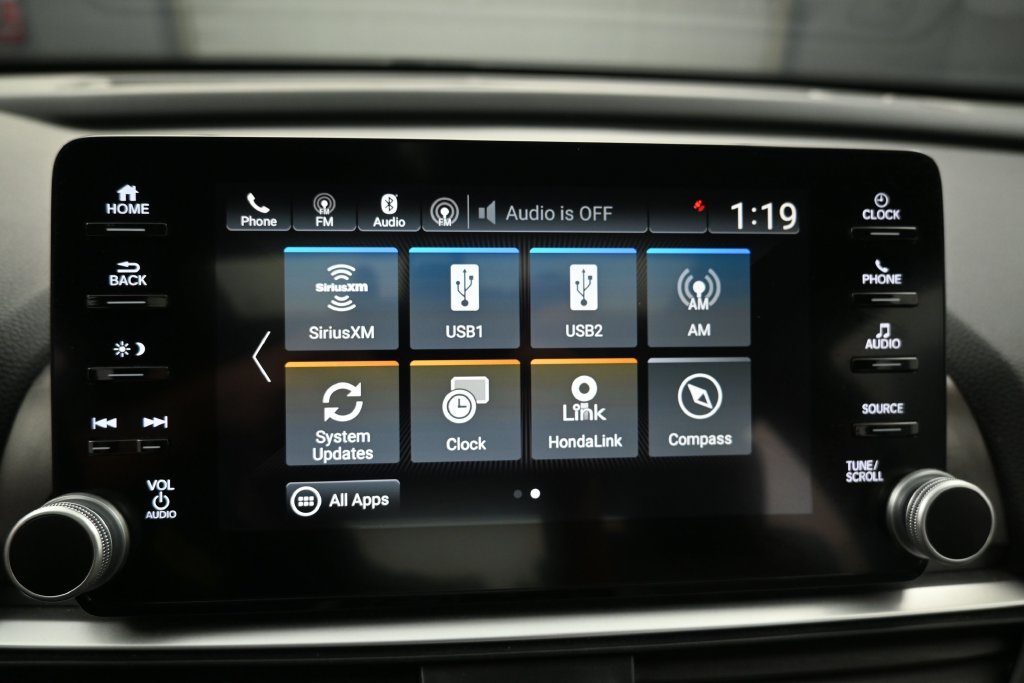Used 2018 Honda Accord EX image 10