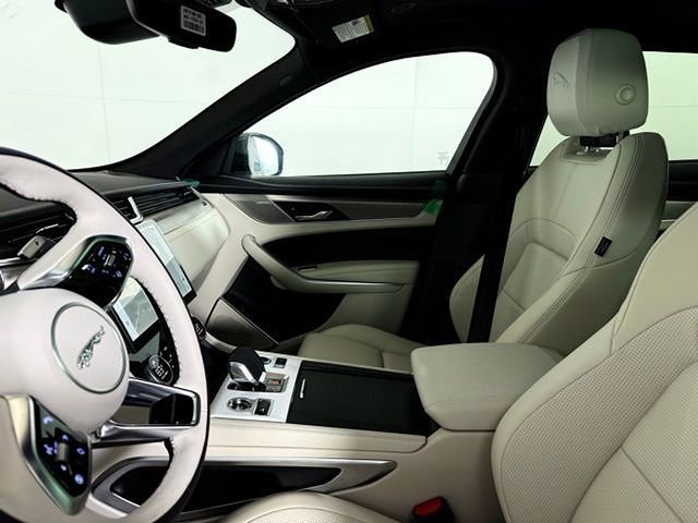 New 2026 Jaguar F-PACE R-Dynamic S image 12