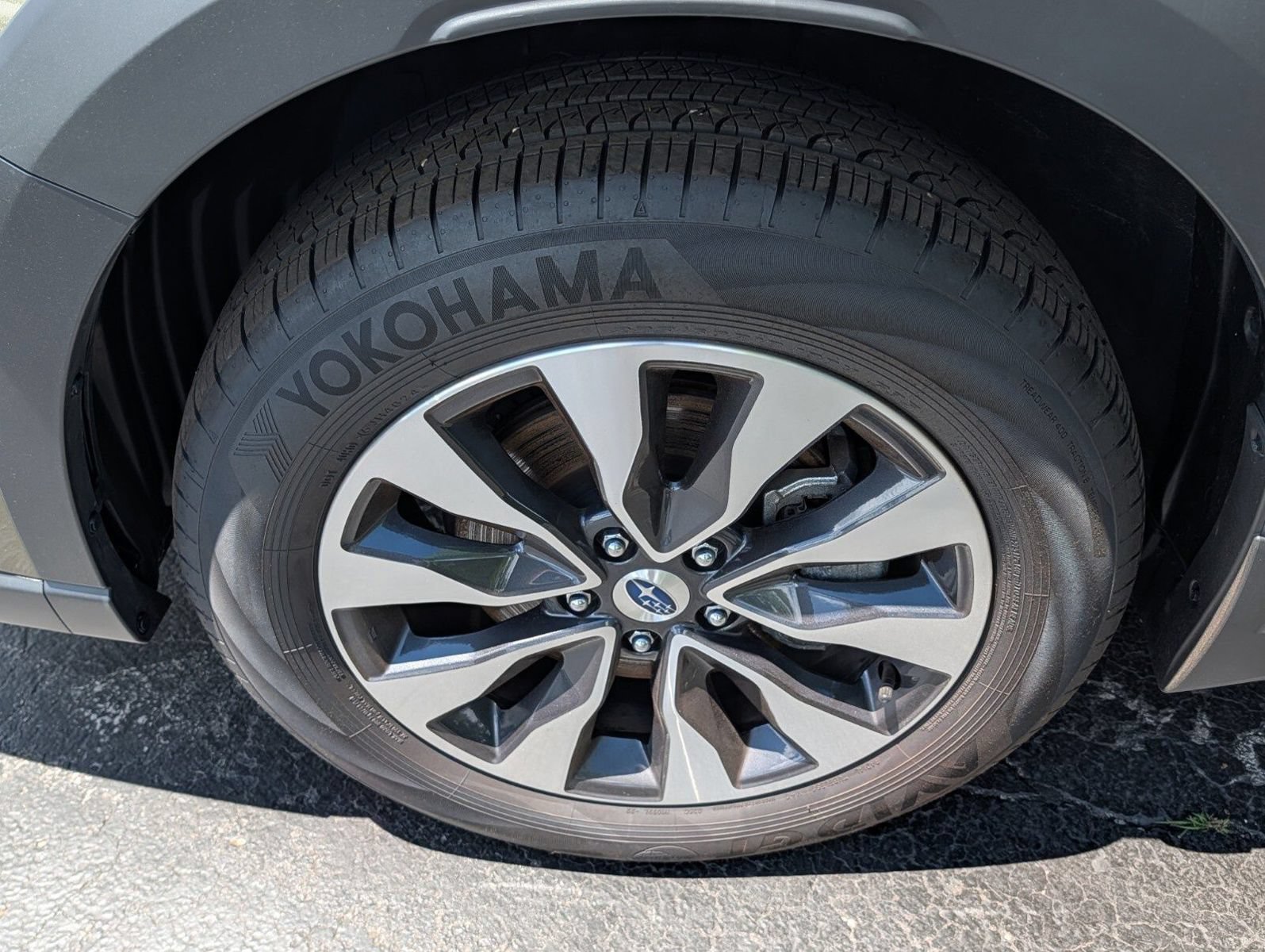 Certified 2025 Subaru Outback Limited AWD/4WD image 16