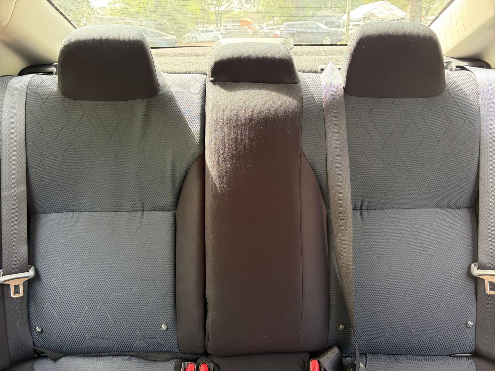 Used 2025 Nissan Versa SV FWD image 34