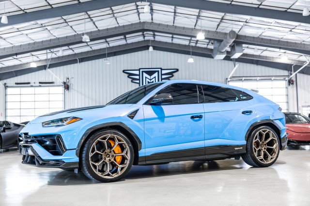 Used 2024 Lamborghini Urus Performante