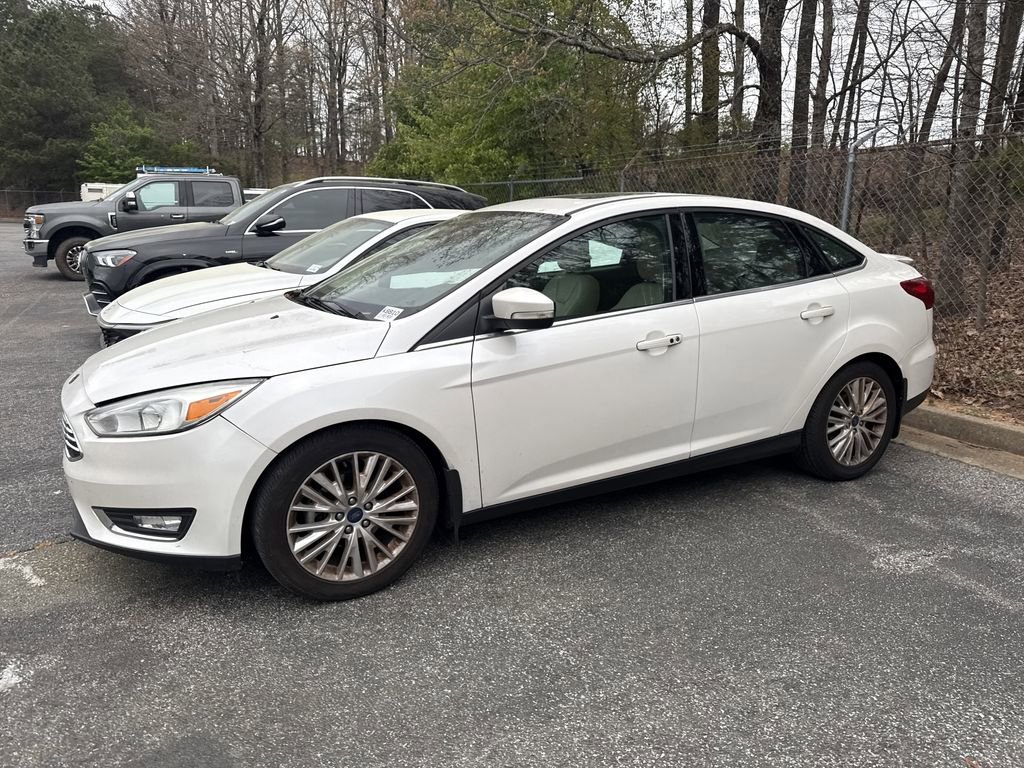 Used 2017 Ford Focus Titanium w/ Titanium Technology Package image 8