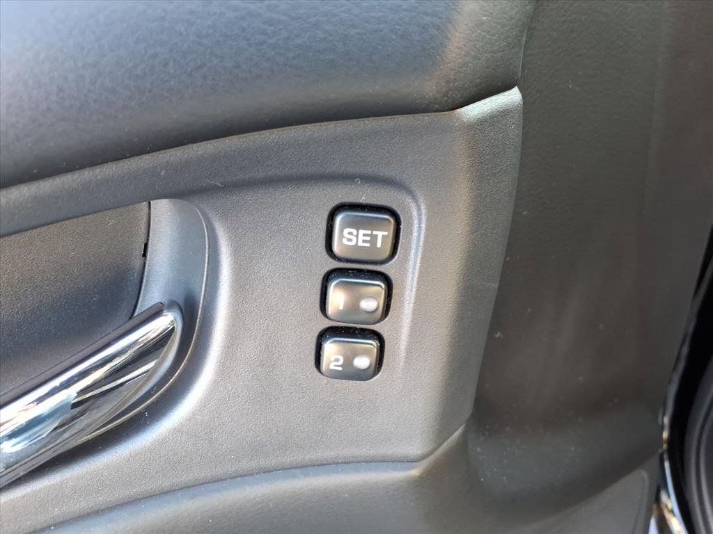 Used 2020 Nissan Murano SL w/ Moonroof Package image 14