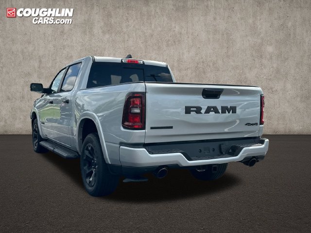 New 2027 RAM 1500 4x4 Crew Cab image 4