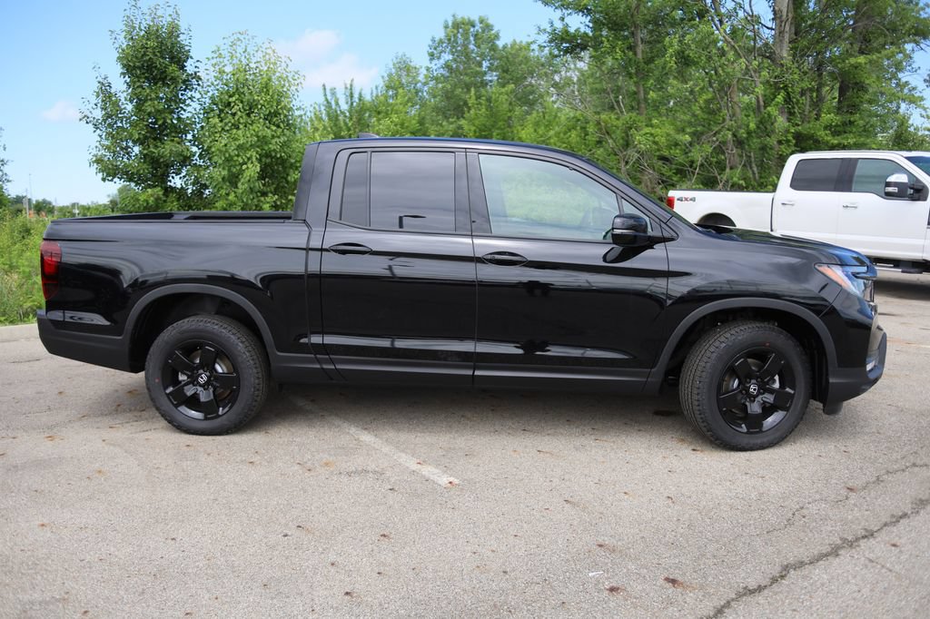 New 2026 Honda Ridgeline Black Edition image 8