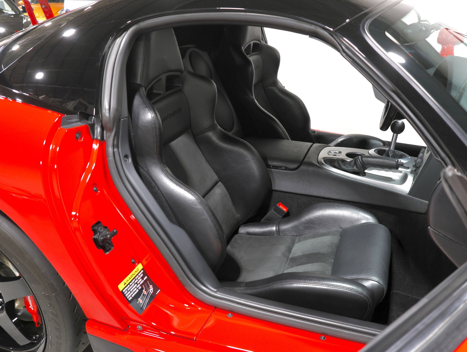 Used 2008 Dodge Viper SRT-10 w/ Competition Group image 16