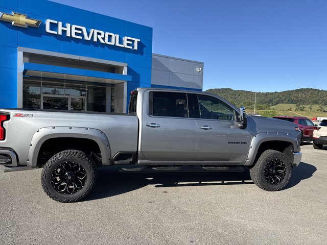 New 2025 Chevrolet Silverado 2500 LTZ w/ LTZ Premium Package AWD/4WD image 3