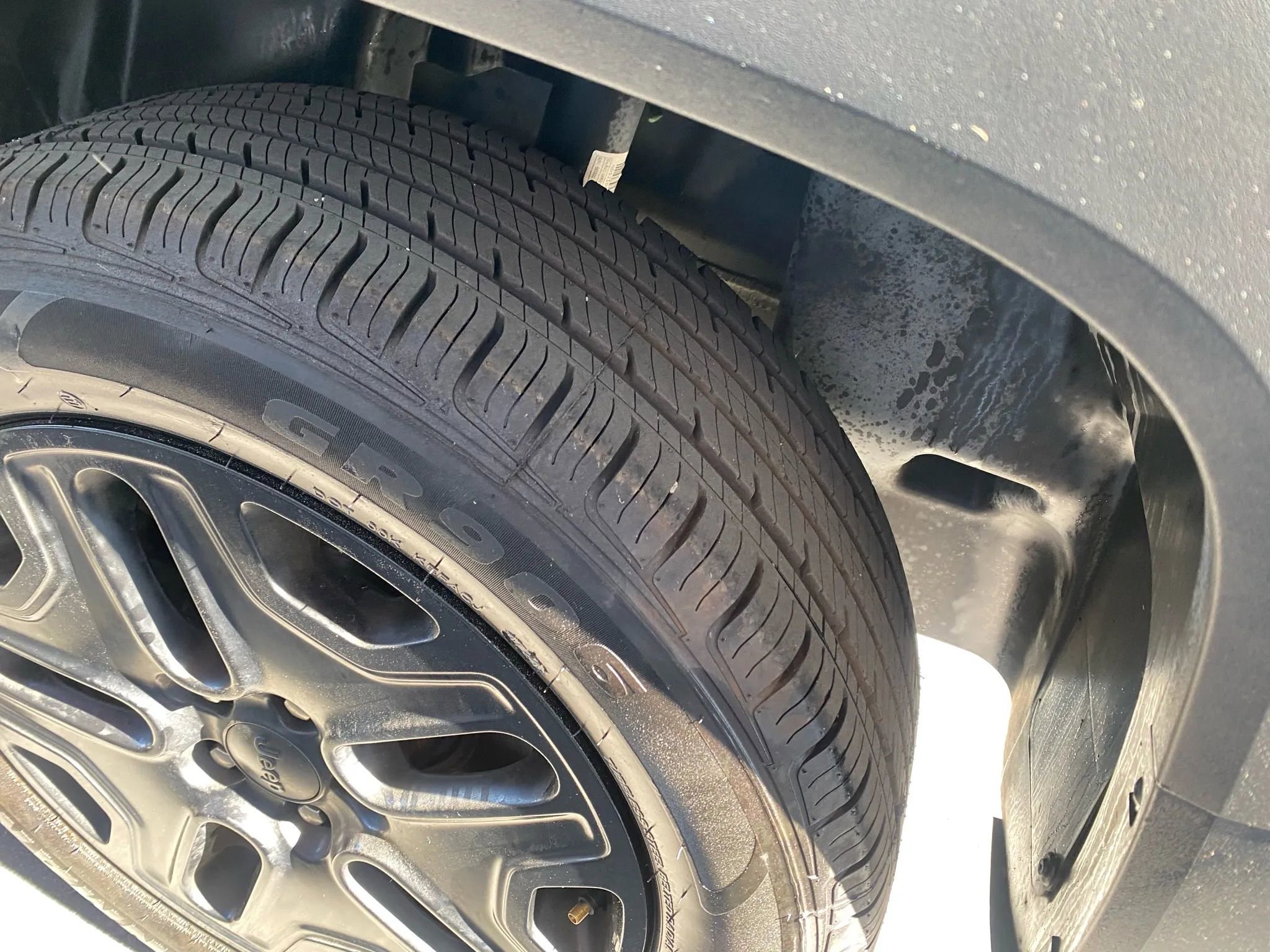 Used 2020 Jeep Renegade Sport image 23