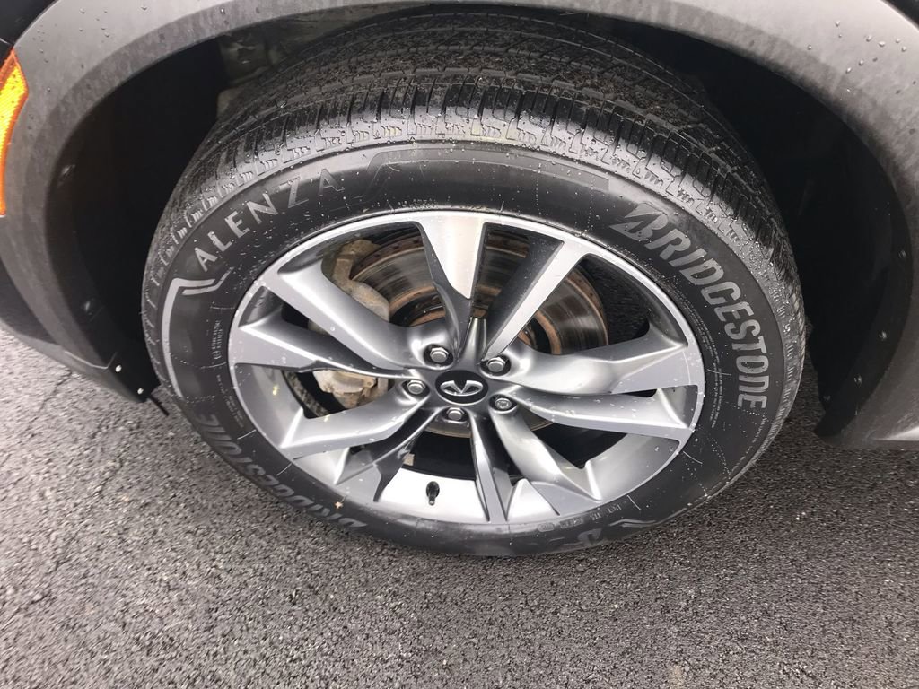 Used 2023 INFINITI QX60 Luxe image 10