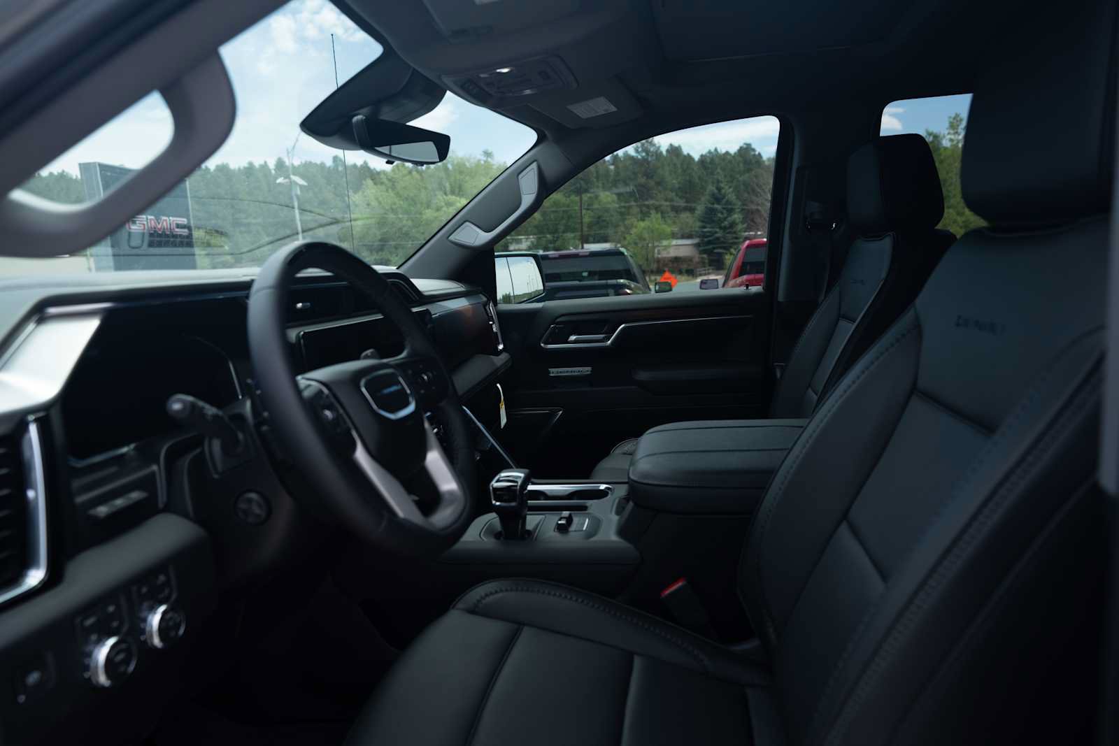 New 2026 GMC Sierra 1500 Denali w/ Technology Package AWD/4WD image 10